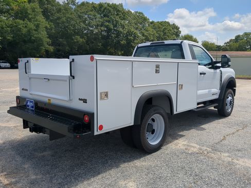 New 2025 Ford F450 XL w/ XL Chrome Package AWD/4WD image 3