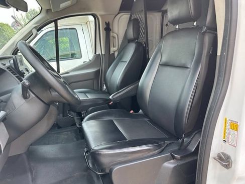 Used 2020 Ford Transit 250 Low Roof RWD image 12