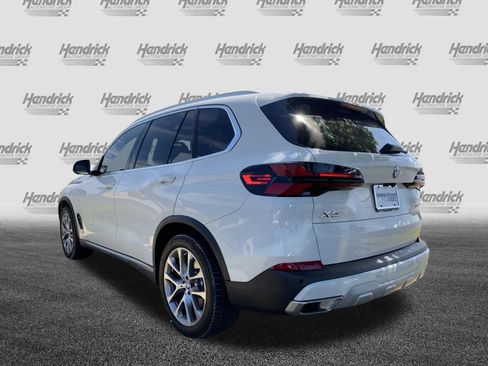 Used 2024 BMW X5 xDrive40i w/ Parking Assistance Package AWD/4WD image 8
