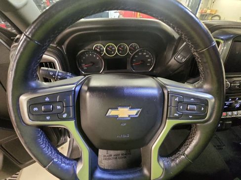 Used 2021 Chevrolet Silverado 1500 LT w/ Bed Protection Package AWD/4WD image 16