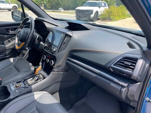 Used 2022 Subaru Forester Wilderness w/ Wilderness Package AWD/4WD image 32