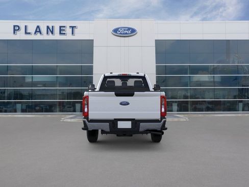 New 2026 Ford F250 XL w/ FX4 Off-Road Package AWD/4WD image 6