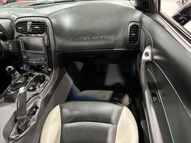 Used 2008 Chevrolet Corvette Z06 w/ Preferred Equipment Group RWD image 15