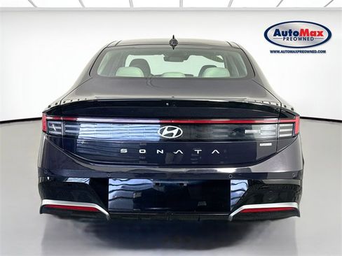Used 2024 Hyundai Sonata Limited image 8