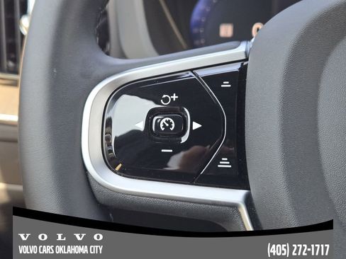 Used 2026 Volvo XC60 B5 Plus w/ Protection Package Premier AWD/4WD image 22