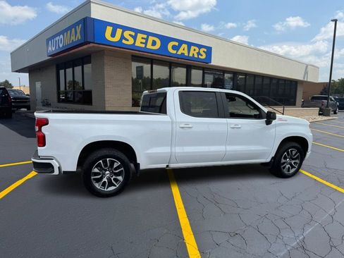 Used 2024 Chevrolet Silverado 1500 RST image 2