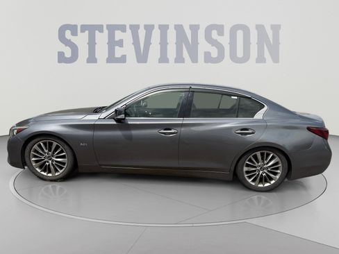 Used 2018 INFINITI Q50 Luxe w/ Essential Package (3.0T Luxe) AWD/4WD image 2