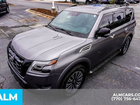 Used 2024 Nissan Armada SL w/ Midnight Edition Package image 20