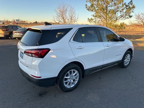 Used 2022 Chevrolet Equinox LT image 33