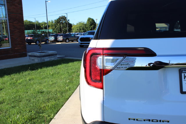 Used 2021 GMC Acadia SLT w/ Premium Package AWD/4WD image 36