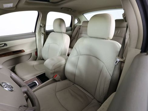 Used 2005 Buick LaCrosse CXL image 11