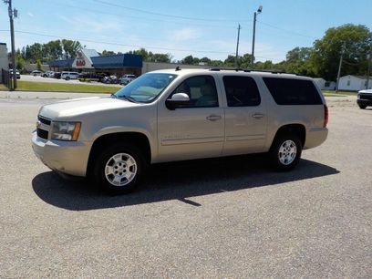 Used 2009 Chevrolet Suburban LT w/ Luxury Package