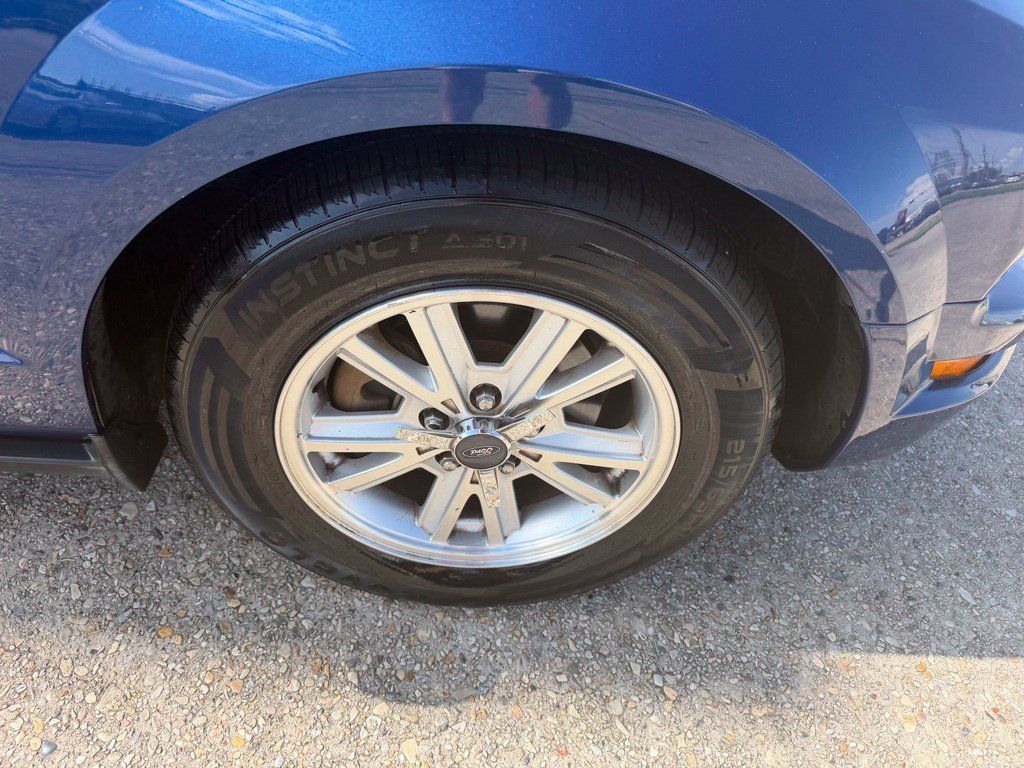 Used 2007 Ford Mustang Coupe RWD image 20