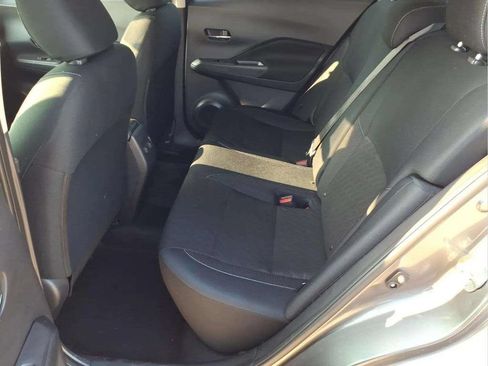 Used 2024 Nissan Kicks SV FWD image 14