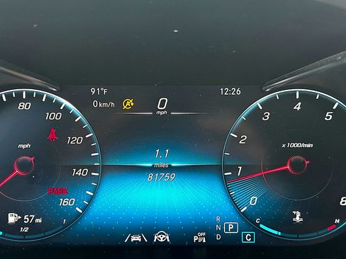 Used 2020 Mercedes-Benz GLC 300 image 28