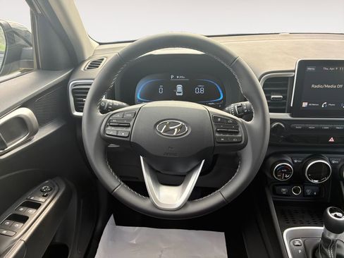 New 2026 Hyundai Venue SEL image 12