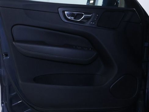 Used 2019 Volvo XC60 T8 Inscription w/ Advanced Package image 13