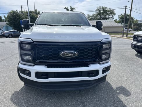 Certified 2025 Ford F250 Lariat w/ Black Appearance Package AWD/4WD image 2