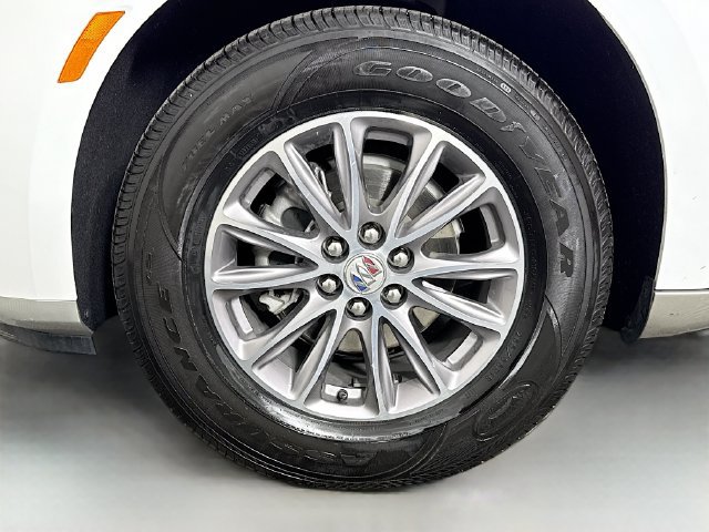 Used 2023 Buick Enclave Essence FWD image 30