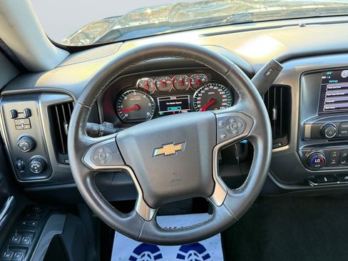 Used 2018 Chevrolet Silverado 1500 LT w/ All Star Edition image 12