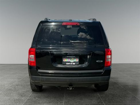 Used 2014 Jeep Patriot Sport w/ Power Value Group FWD image 5