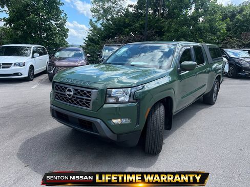 Used 2022 Nissan Frontier SV w/ Technology Package RWD image 4