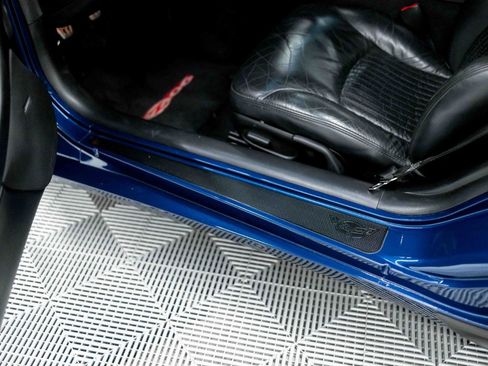 Used 2004 Chevrolet Corvette Z06 w/ Z06 Preferred Equipment Group image 45