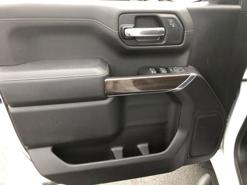 Used 2019 Chevrolet Silverado 1500 LT w/ All-Star Edition image 17