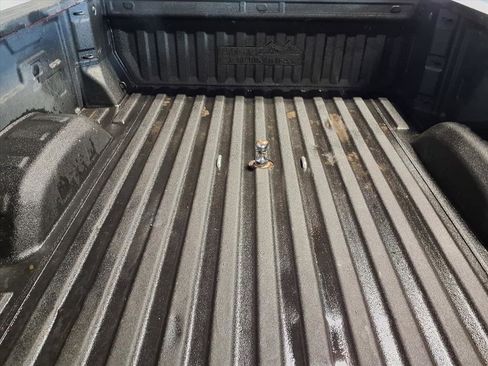 Used 2023 Chevrolet Silverado 2500 High Country w/ Technology Package image 4