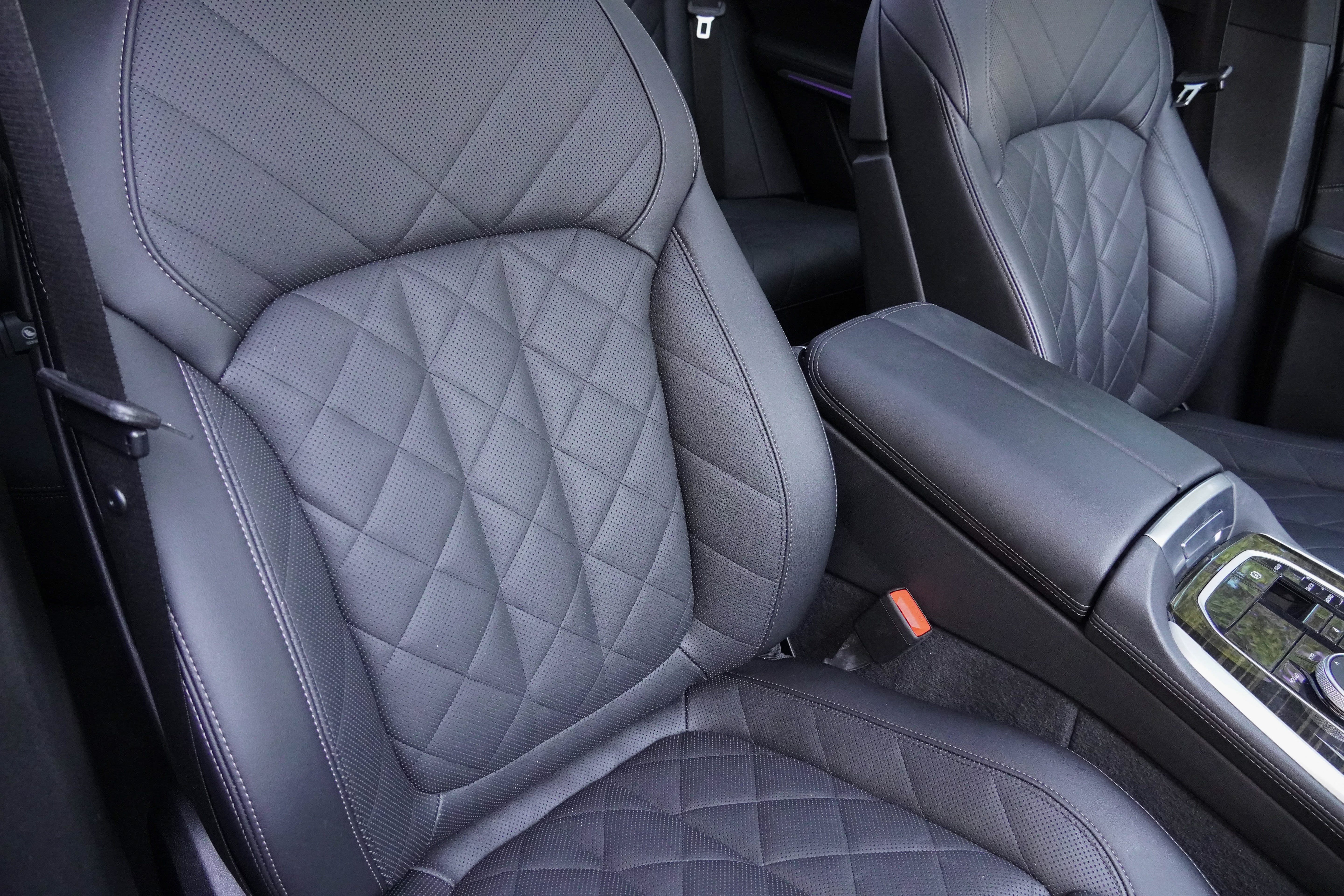 Certified 2025 BMW X5 sDrive40i RWD image 10
