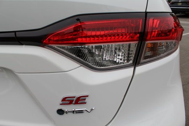 Certified 2026 Toyota Corolla SE FWD image 17
