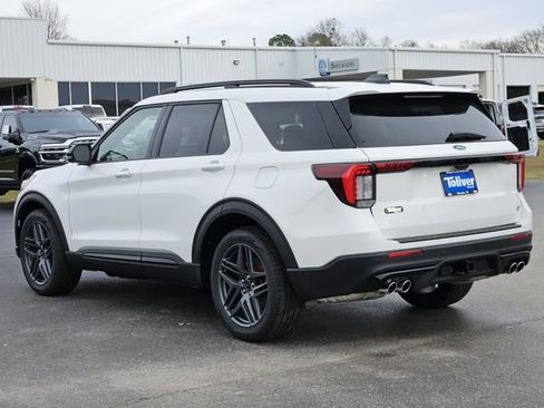 New 2026 Ford Explorer ST w/ Sun And Sound Package image 7
