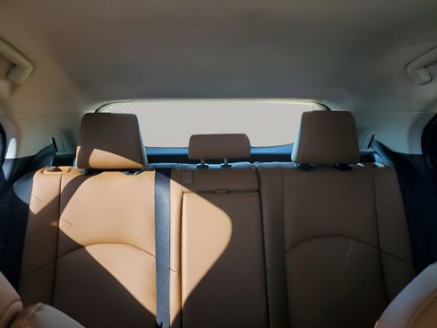 Used 2021 Lexus UX 250h image 42