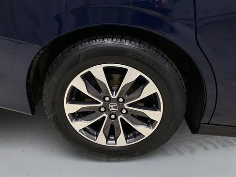 Used 2021 Honda Odyssey EX-L image 16