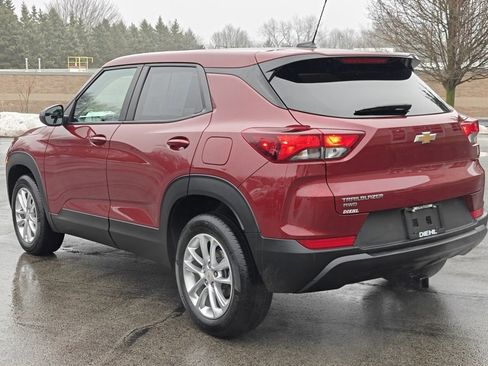 Certified 2024 Chevrolet TrailBlazer LS w/ LS Convenience Package image 9