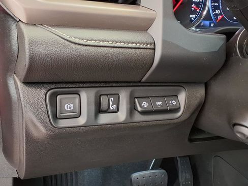 Used 2023 GMC Acadia Denali w/ Denali Ultimate Package AWD/4WD image 22