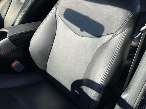 Used 2014 Toyota Prius Prime Base image 16