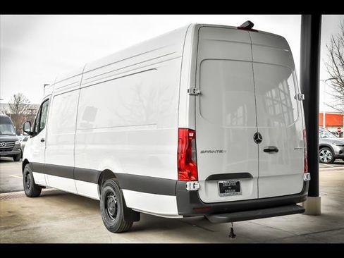 New 2025 Mercedes-Benz Sprinter 2500 image 4