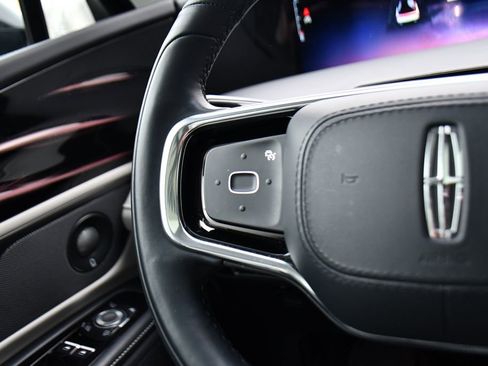 Used 2024 Lincoln Nautilus Reserve w/ Equipment Group 202A image 34