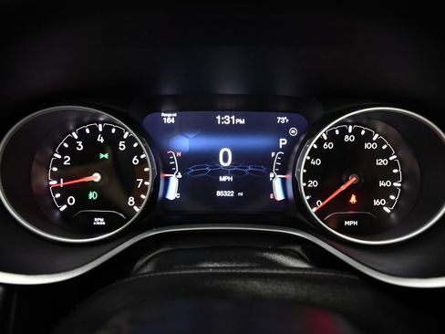 Used 2018 Jeep Compass Latitude w/ Popular Equipment Group AWD/4WD image 12
