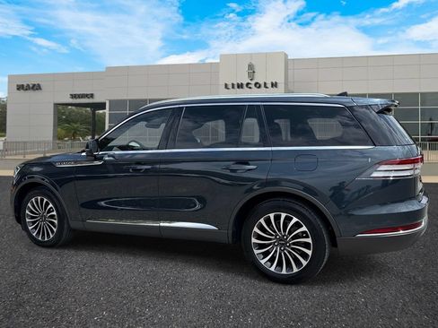 Certified 2023 Lincoln Aviator Reserve RWD image 5
