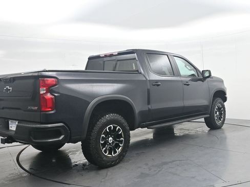 Used 2024 Chevrolet Silverado 1500 ZR2 w/ Technology Package AWD/4WD image 5