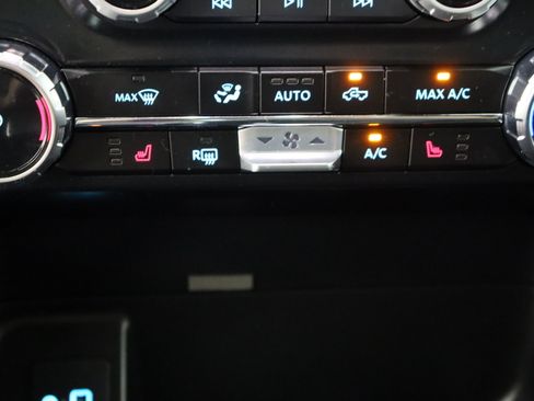 Used 2023 Ford F150 XLT w/ Equipment Group 302A High RWD image 23