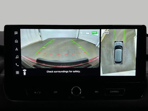 Used 2025 Mitsubishi Outlander SE image 26