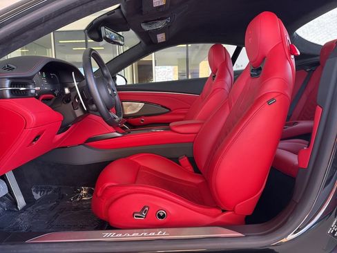 Certified 2025 Maserati GranTurismo Folgore AWD/4WD image 17