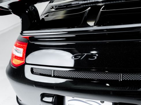 Used 2010 Porsche 911 GT3 RWD image 66
