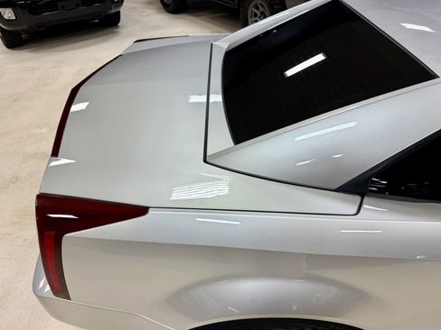 Used 2006 Cadillac XLR image 14