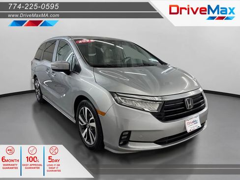 Used 2023 Honda Odyssey Touring image 1