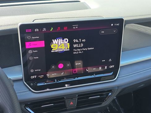 New 2026 Volkswagen Tiguan SE R-Line image 16