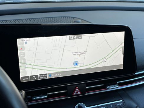 Used 2025 Hyundai Elantra SEL image 20